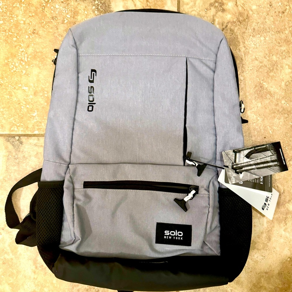 NWT Solo Draft Slim backpack in light gray